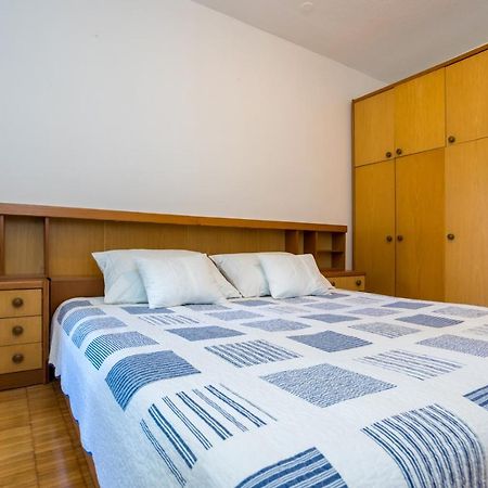 Apartment Jakovac By El-Pi Tours Nijvice Zewnętrze zdjęcie